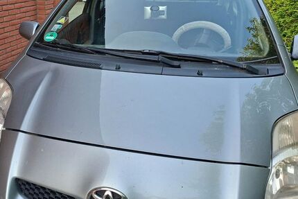 Toyota Yaris 221.000 km 2.399 &euro; Drebkau 03116