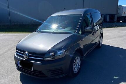 VW Caddy 94.000 km 19.499 &euro; Wiesenfelden 94344