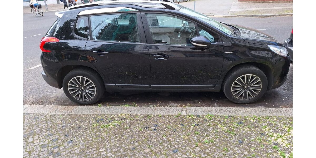 Peugeot 2008 83.000 km 6.000 &euro; Berlin 10627