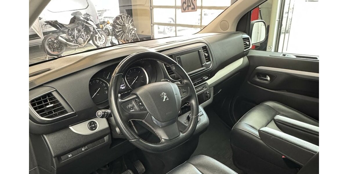 Peugeot Traveller BlueHDI 180 Allure L3 8 Sitze Massage 124.300 km 28.290 &euro; Lich 35423