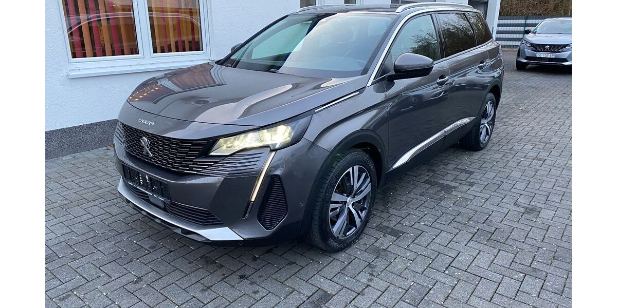 Peugeot 5008 173.950 km 16.590 &euro; Bendorf 56170