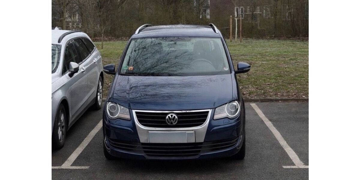 VW Touran 155.000 km 4.200 &euro; Hamburg 22297