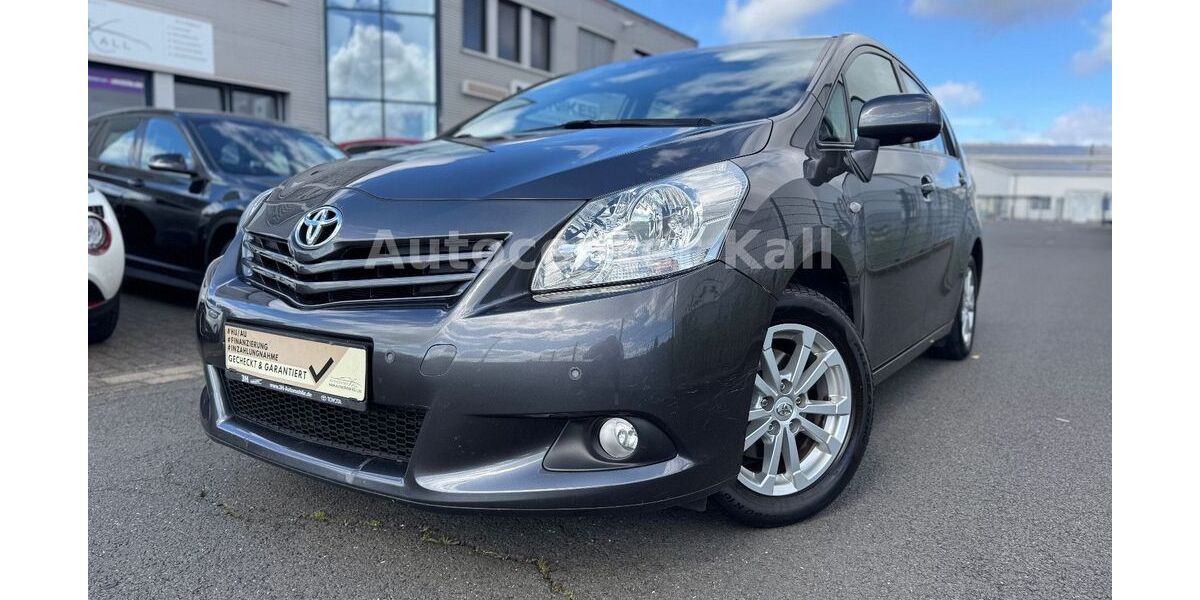 Toyota Verso 160.000 km 5.990 &euro; Kall 53925
