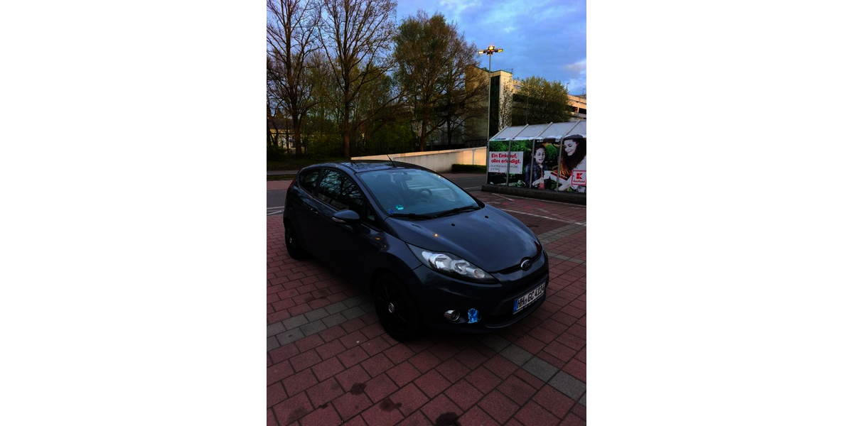 Ford Fiesta 149.680 km 2.499 &euro; Hamburg Fuhlsbüttel 22335