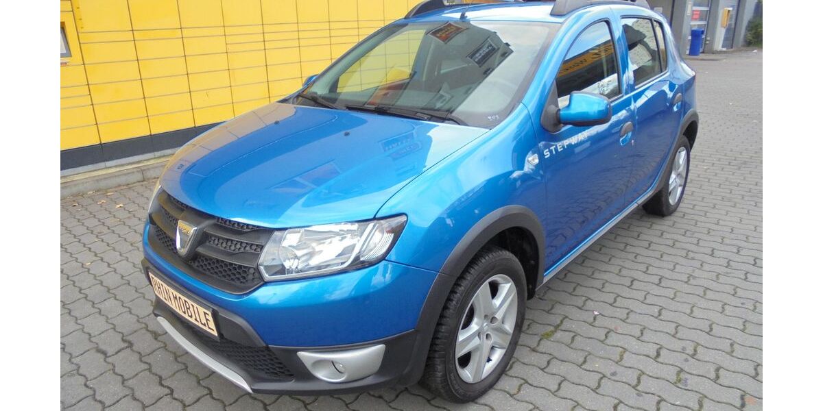 Dacia Sandero 125.000 km 5.999 &euro; Berlin/Hohenschönhausen 13055