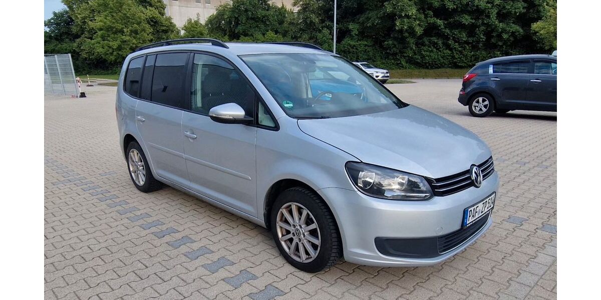 VW Touran 244.000 km 4.999 &euro; Pfaffenhofen an der Ilm 85276