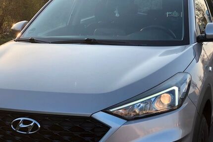 Hyundai TUCSON 99.000 km 14.700 &euro; Flörsheim 65439