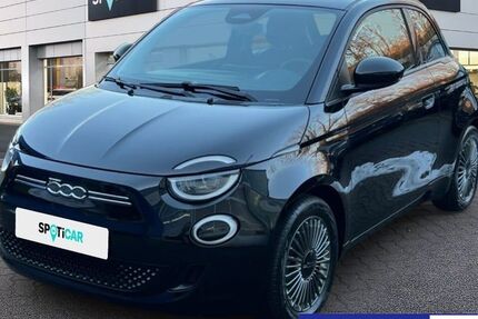 Fiat 500e 19.096 km 16.990 &euro; Hamburg 22529