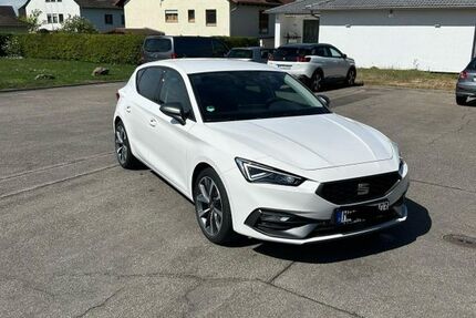 Seat Leon 70.000 km 17.800 &euro; Stadtallendorf 35260