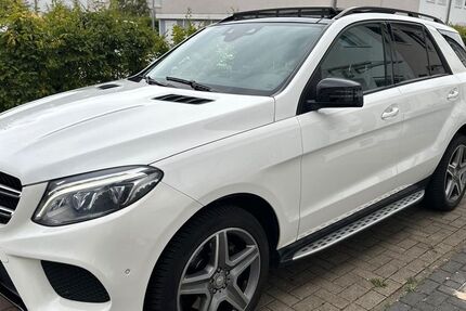 Mercedes-Benz GLE 350 101.000 km 32.000 &euro; Bremen 28325