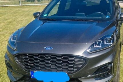 Ford Kuga 70.000 km 21.700 &euro; Landau a.d.Isar 94405