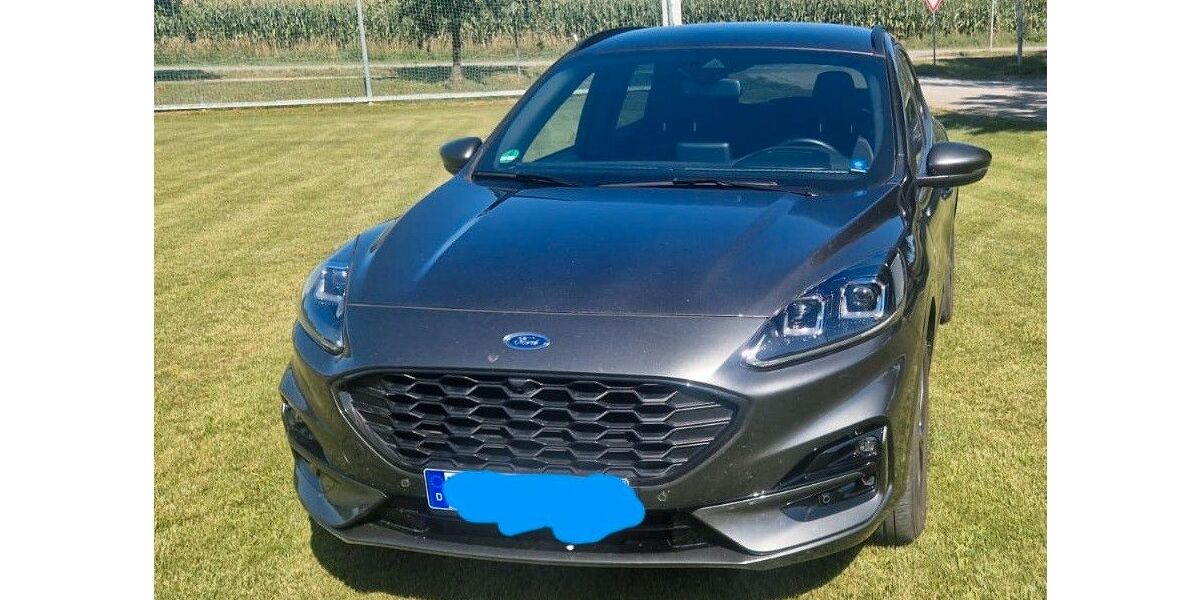 Ford Kuga 70.000 km 21.700 &euro; Landau a.d.Isar 94405