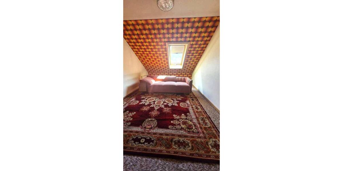 Einfamilienhaus Pfullingen - 6 Zimmer, 143 m&sup2;, 565.000&euro; | Angebot:26674169