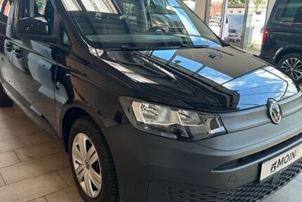 VW Caddy 68.500 km 21.980 € Hamburg 22047