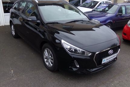 Hyundai i30 75.295 km 13.485 &euro; Bad Honnef 53604