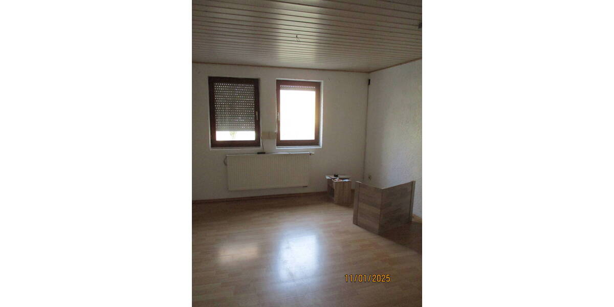 Einfamilienhaus Mellrichstadt - 4 Zimmer, 70 m&sup2;, 65.000&euro; | Angebot:25676837