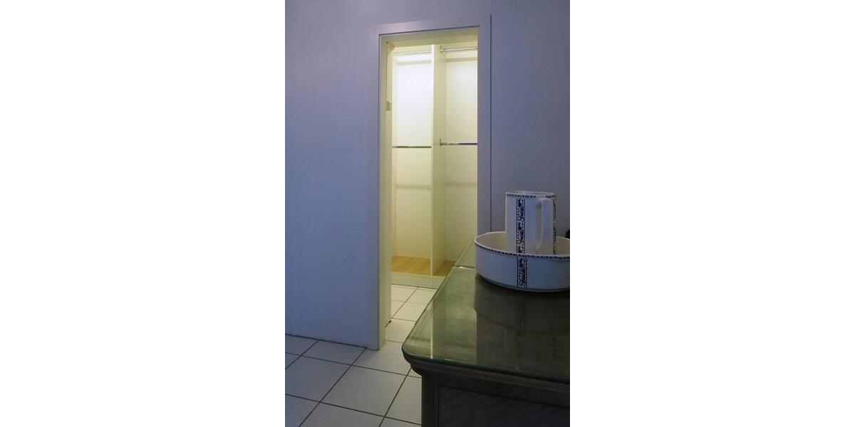 Doppelhaushälfte Griesheim - 4 Zimmer, 124 m&sup2;, 2.200&euro; | Angebot:25075972