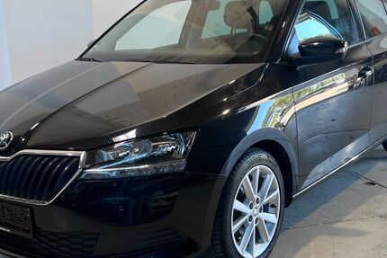Skoda Fabia 36.036 km 15.699 &euro; Potsdam-Drewitz b.Berlin 14478