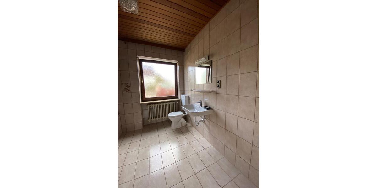 Einfamilienhaus Regensburg Konradsiedlung - 5 Zimmer, 135 m&sup2;, 2.190&euro; | Angebot:24752741