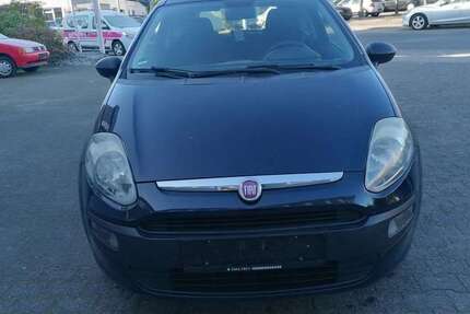 Fiat Punto 180.000 km 1.500 &euro; Friedrichsdorf 61381