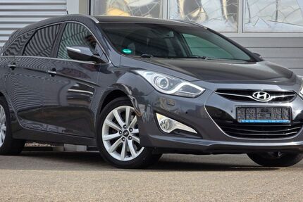 Hyundai i40 199.700 km 3.980 &euro; Friedrichsdorf (10 Min. nördlich von Frankfurt/M) 61381