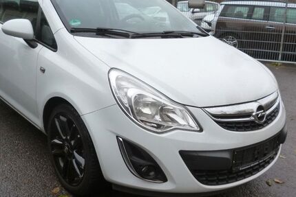 Opel Corsa 150.000 km 2.950 &euro; Bottrop 46238