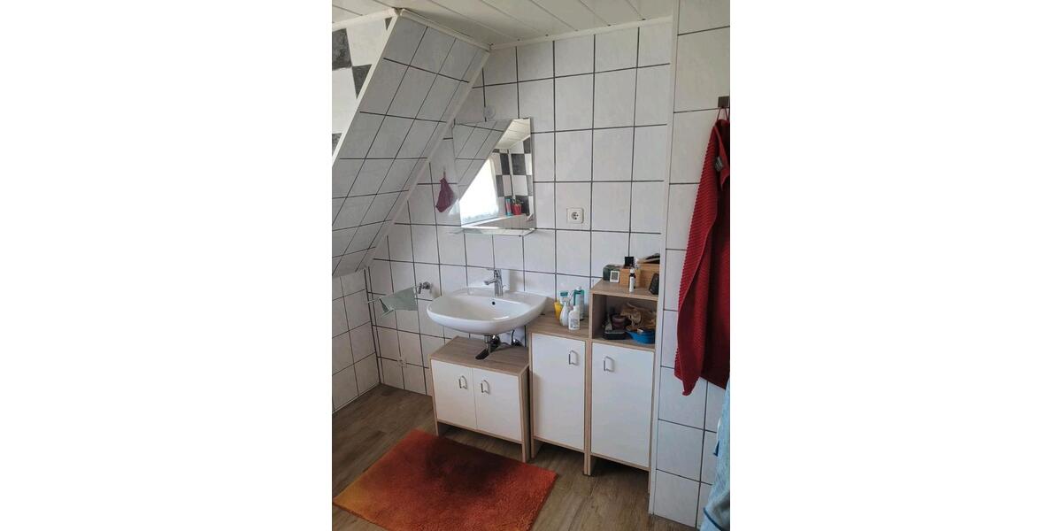 Dachgeschoßwohnung Plattling - 2 Zimmer, 80 m&sup2;, 780&euro; | Angebot:26407114