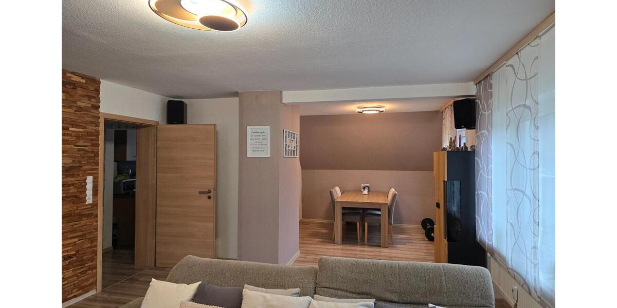 Dachgeschoßwohnung Lohr am Main - 6 Zimmer, 150 m&sup2;, 298.000&euro; | Angebot:26261853