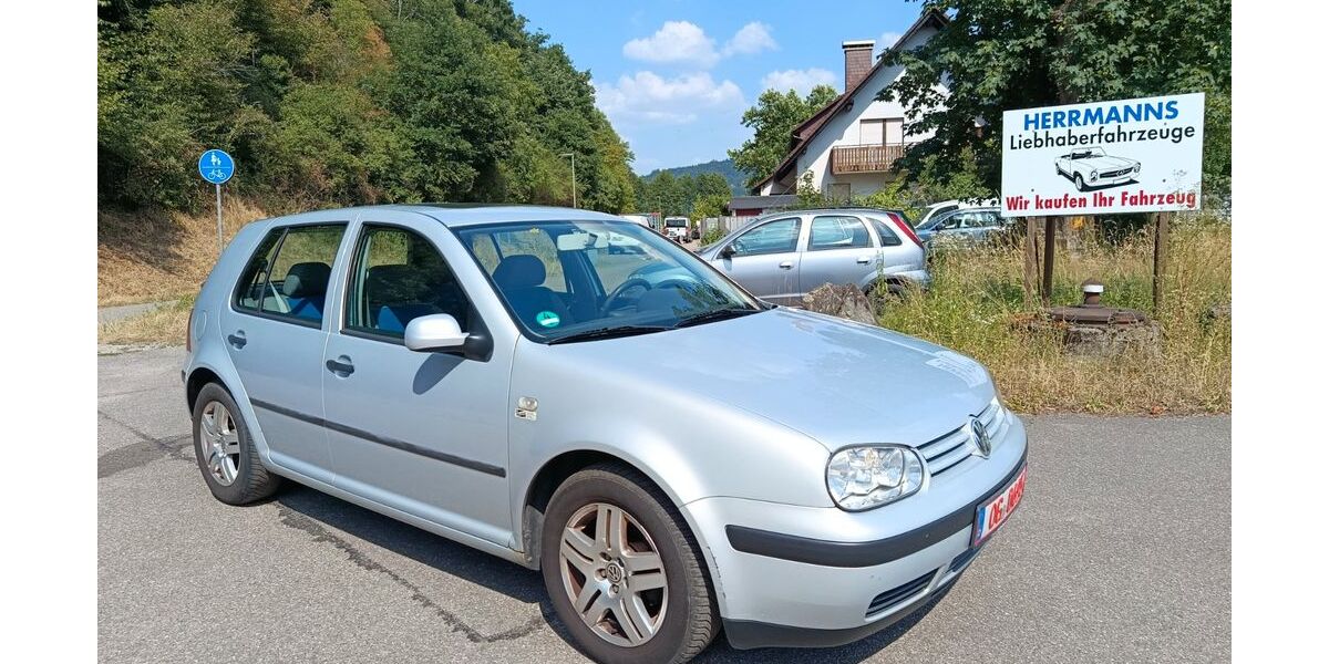 VW Golf 210.000 km 2.000 &euro; Zell a.H. 77736