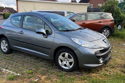 Peugeot 207 49.306 km 3.600 &euro; Hamburg 21129