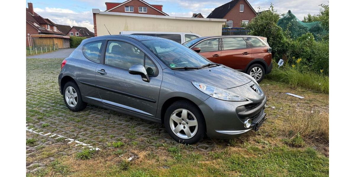 Peugeot 207 49.306 km 3.600 &euro; Hamburg 21129