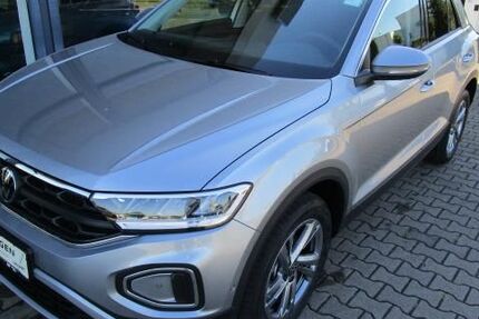 VW T-Roc 4.966 km 31.950 &euro; Buttstädt 99628