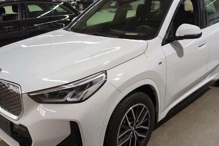 BMW iX1 24.392 km 37.950 &euro; Barchfeld - Immelborn 36456