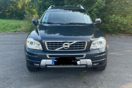 Volvo XC90 160.000 km 15.500 € Chemnitz 09123