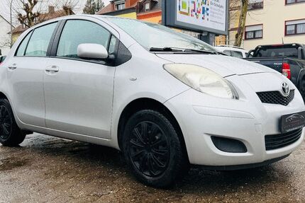 Toyota Yaris 43.000 km 5.700 &euro; Saarbrücken 66115
