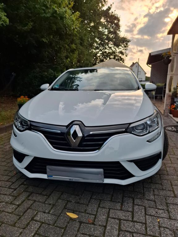 Renault Megane 36.175 km 10.950 € Roth 57539