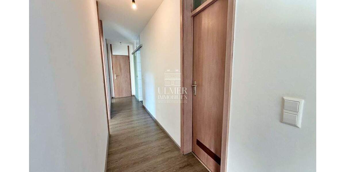 Etagenwohnung Böblingen Dagersheim - 3 Zimmer, 94 m&sup2;, 399.000&euro; | Angebot:25052236