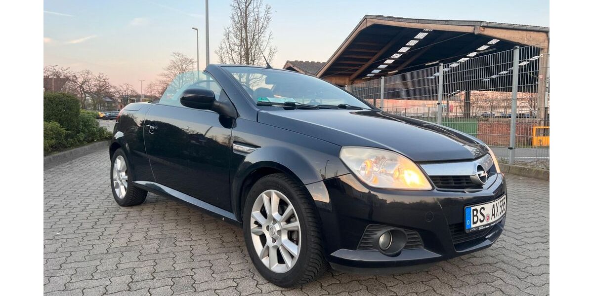 Opel Tigra 220.000 km 1.500 &euro; Düsseldorf 40476
