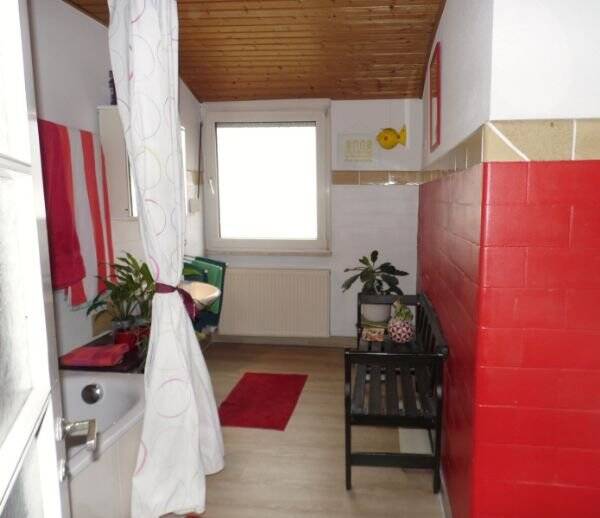 Etagenwohnung Ludwigshafen am Rhein Süd - 4 Zimmer, 100 m&sup2;, 850&euro; | Angebot:24991765