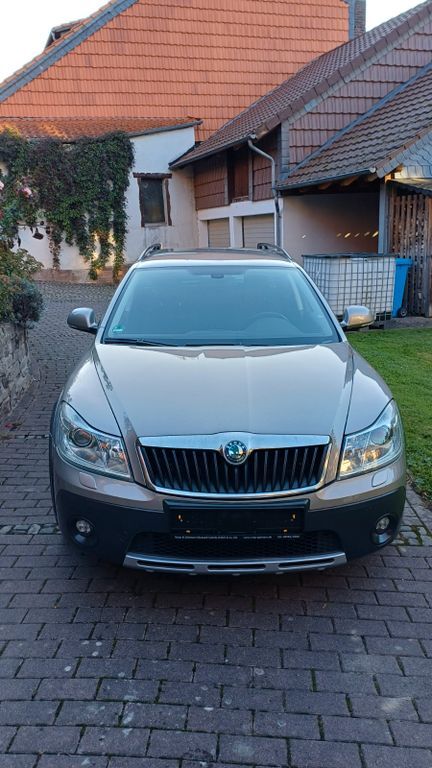 Skoda Octavia 196.400 km 9.999 € Osterode 37520