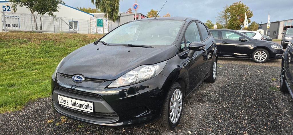 Ford Fiesta 94.500 km 5.900 € Grasberg 28879
