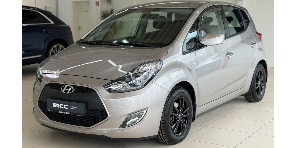 Hyundai ix20 81.645 km 11.940 &euro; Stuhr 28816