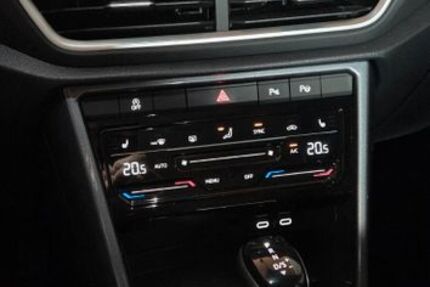 VW T-Roc 22.500 km 31.900 &euro; Feusdorf 54584