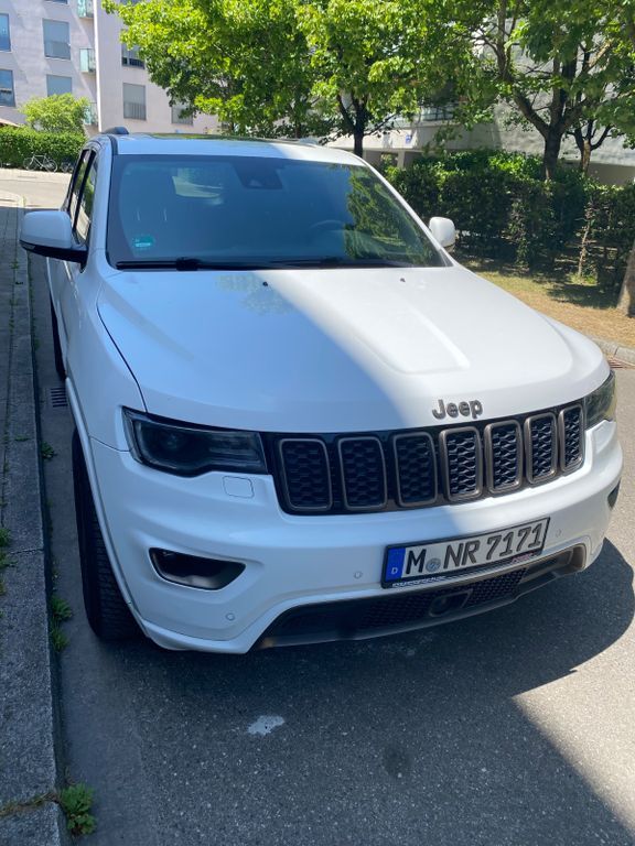Grand Cherokee