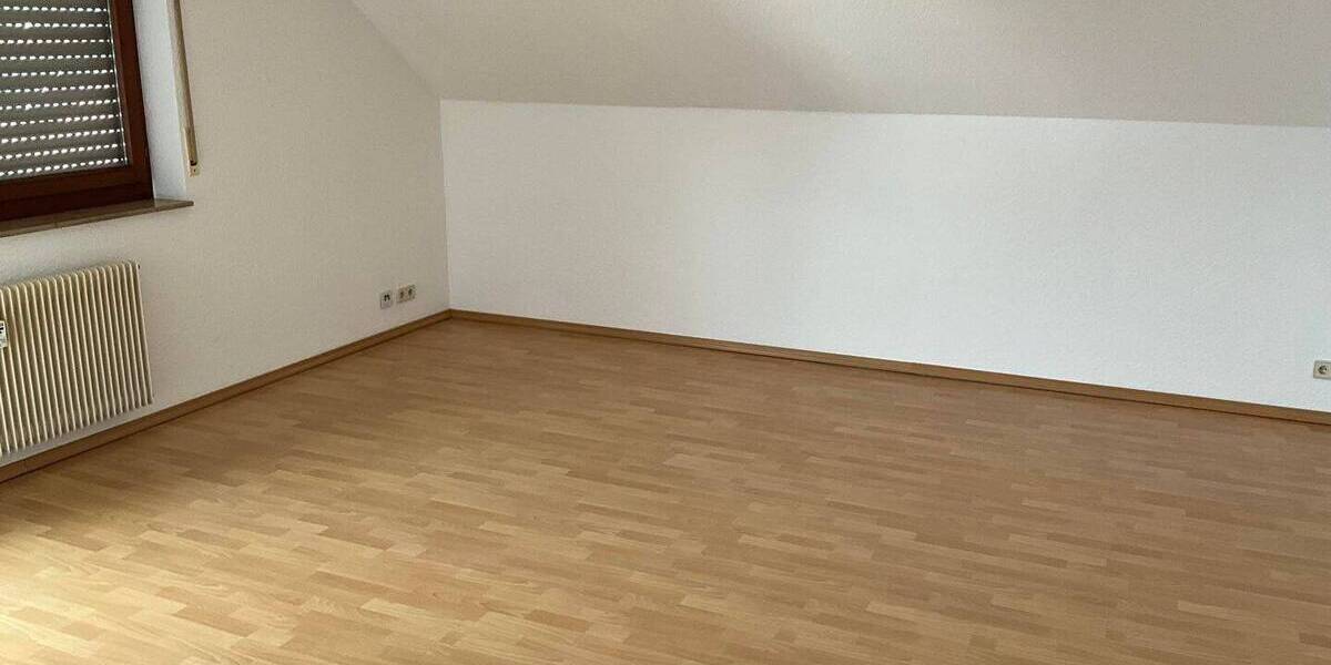 Etagenwohnung Ettenheim - 2 Zimmer, 60 m&sup2;, 152.000&euro; | Angebot:26843858