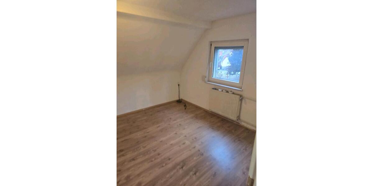 Einfamilienhaus Buchen (Odenwald) - 4 Zimmer, 90 m&sup2;, 150.000&euro; | Angebot:26748622