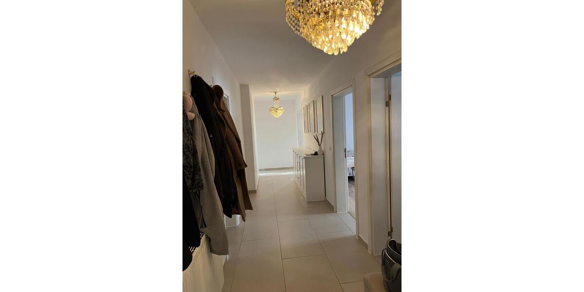 Erdgeschoßwohnung Ziemetshausen - 4 Zimmer, 109 m&sup2;, 1.600&euro; | Angebot:25403394