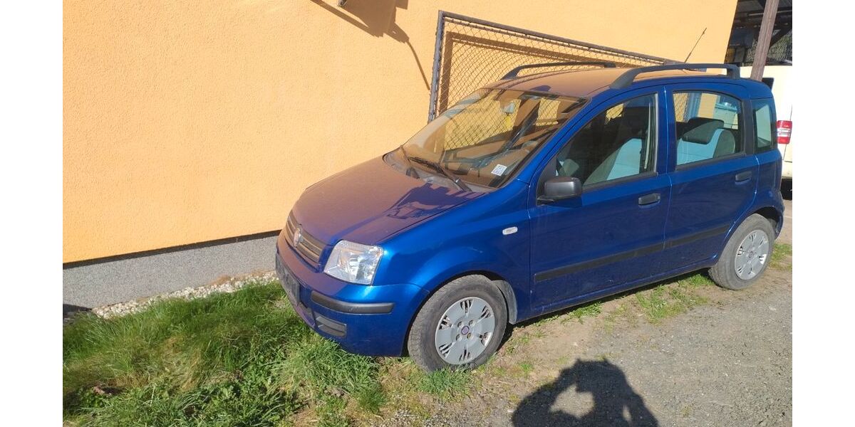 Fiat Panda 81.200 km 2.499 € Geisenhain 07646