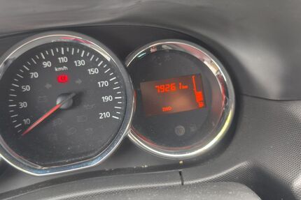 Dacia Duster 79.261 km 8.800 € Remscheid 42855