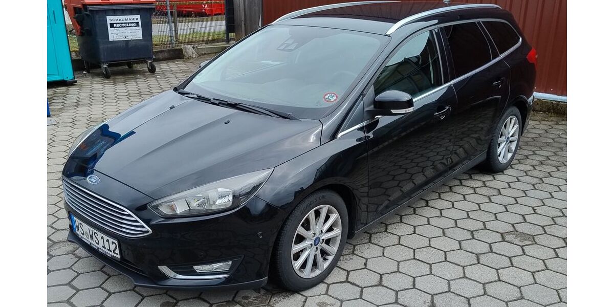 Ford Focus 129.000 km 10.995 &euro; Bad Endorf 83093